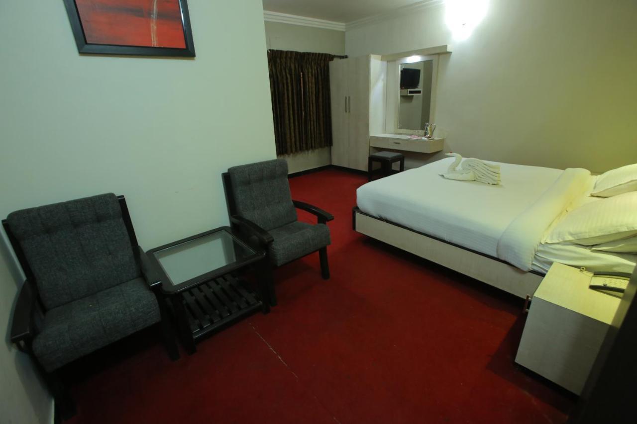 أوتي Hotel City Palace المظهر الخارجي الصورة