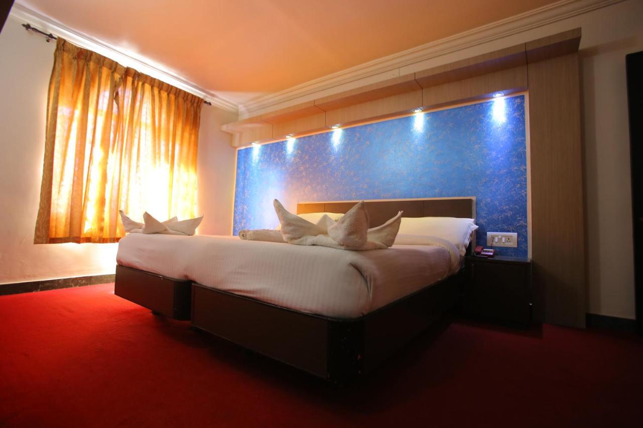 أوتي Hotel City Palace المظهر الخارجي الصورة