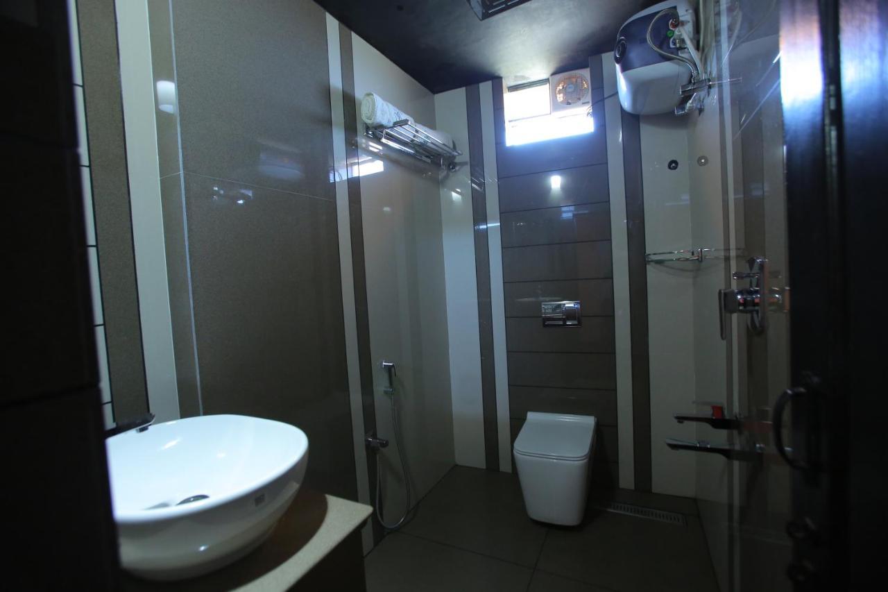 أوتي Hotel City Palace المظهر الخارجي الصورة