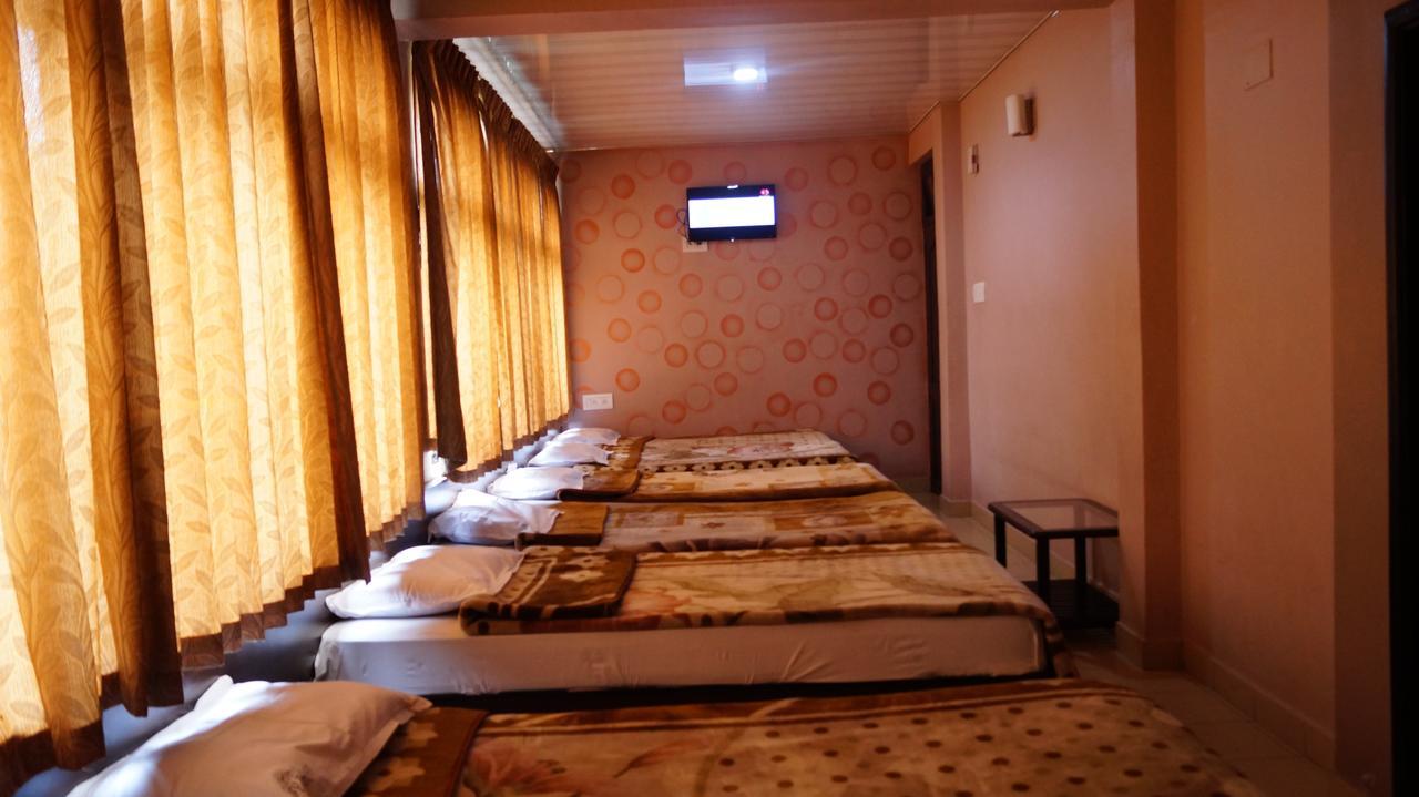 أوتي Hotel City Palace المظهر الخارجي الصورة
